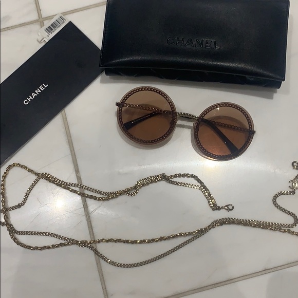 Channel sunglasses - Picture 2 of 6